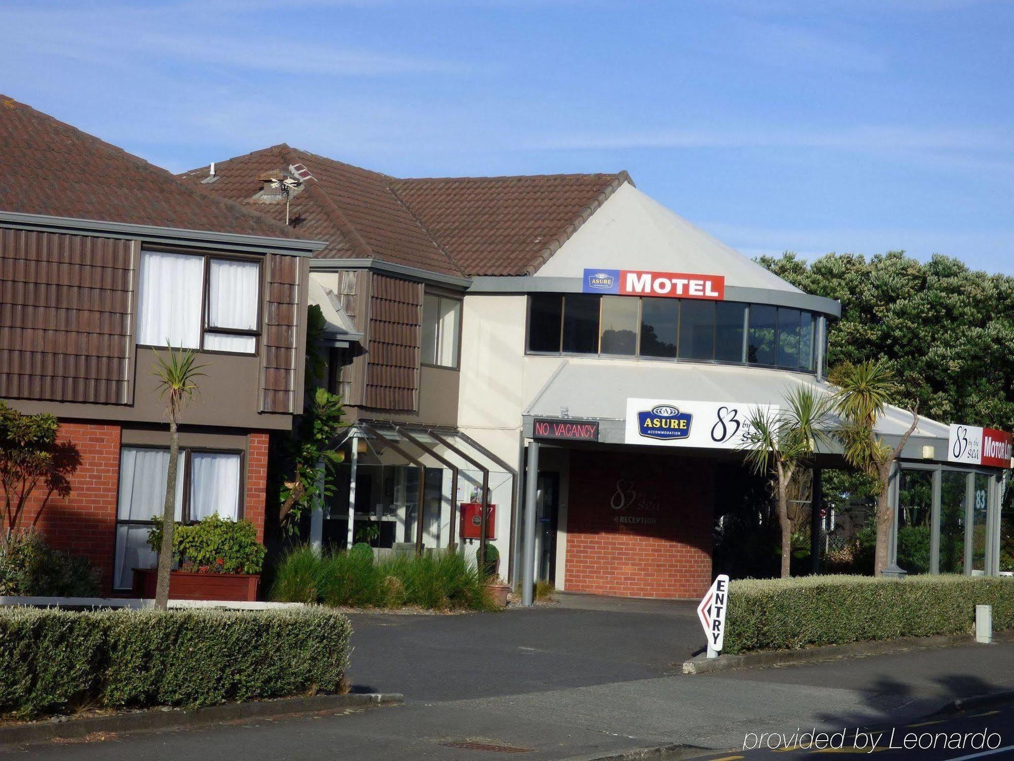 83 By The Sea Motor Lodge Lower Hutt Buitenkant foto